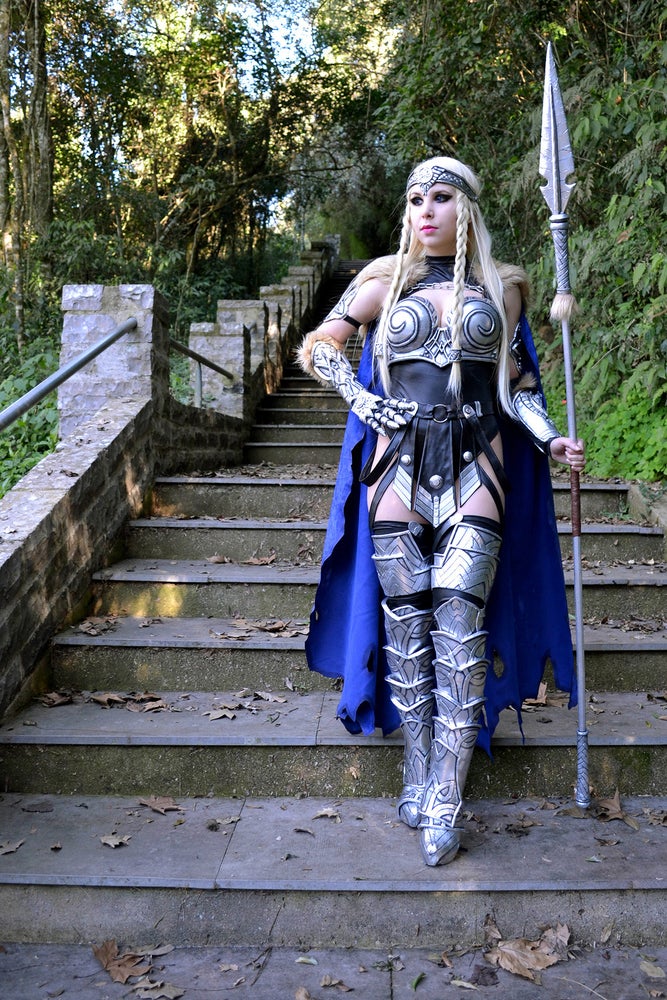 Brynhild Cosplay - Valkyrie